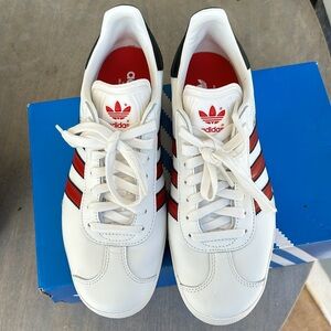 ADDIDAS GAZELLE SNEAKERS